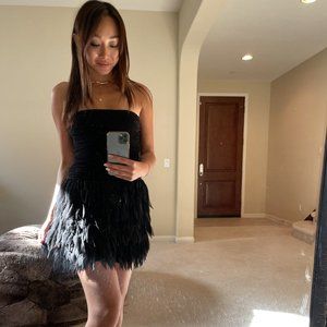 Strapless mini dress with ruffled dress